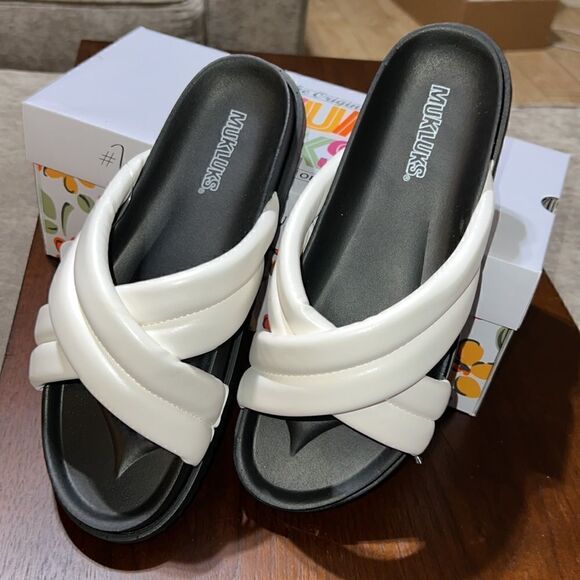 NWT Muk Luks Tidal Wave Puffy Strap Slide Sandals size 9 - Picture 1 of 6